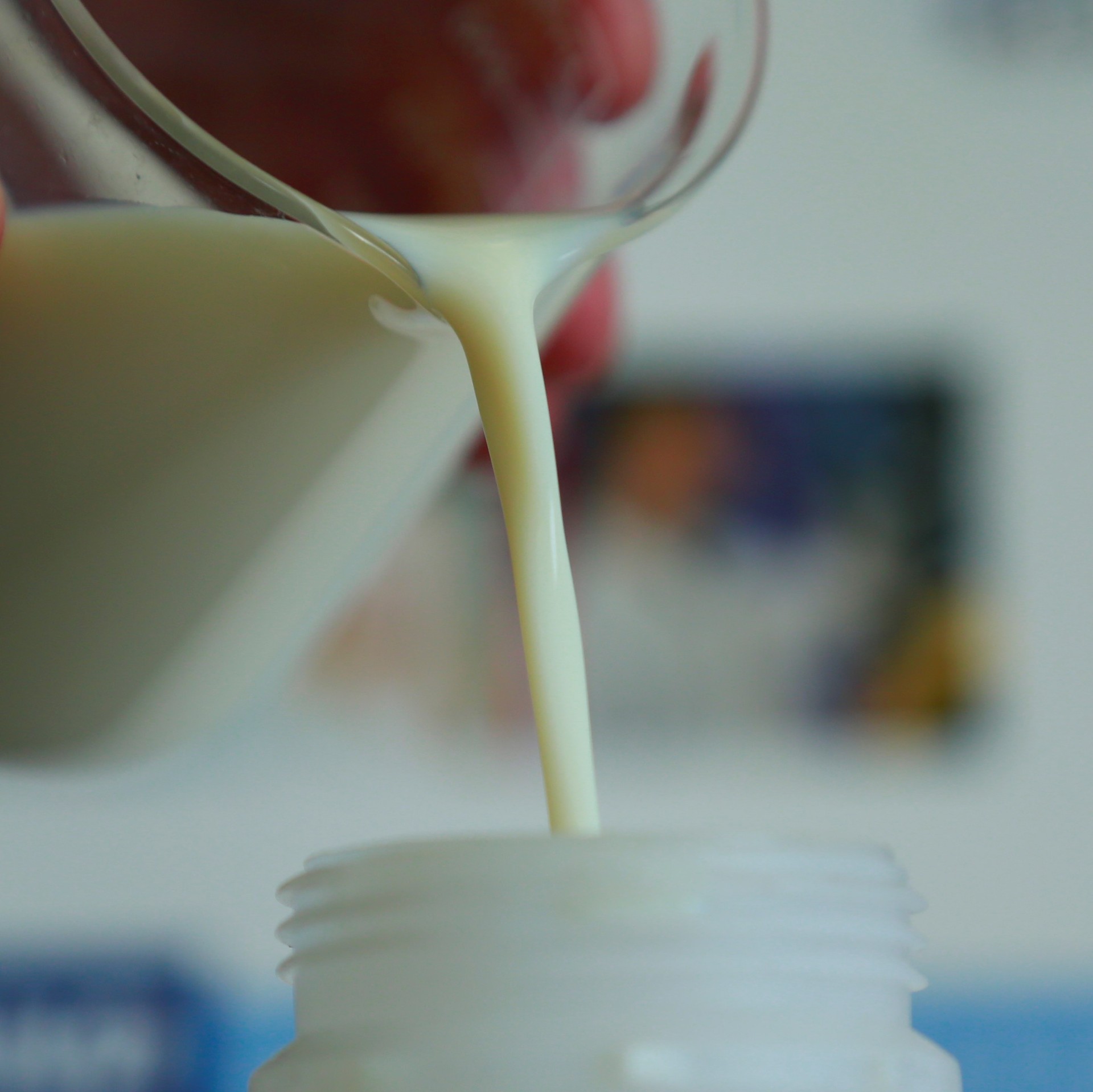 水性附着力PP PE PVC PA PPO PU熔点高促进剂AE703