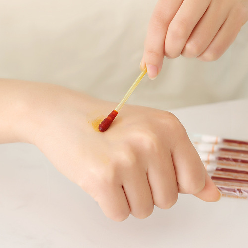 There is a time for newborn disposable iodine wound disinfectant, baby navel disinfection cotton swab, iodine swab