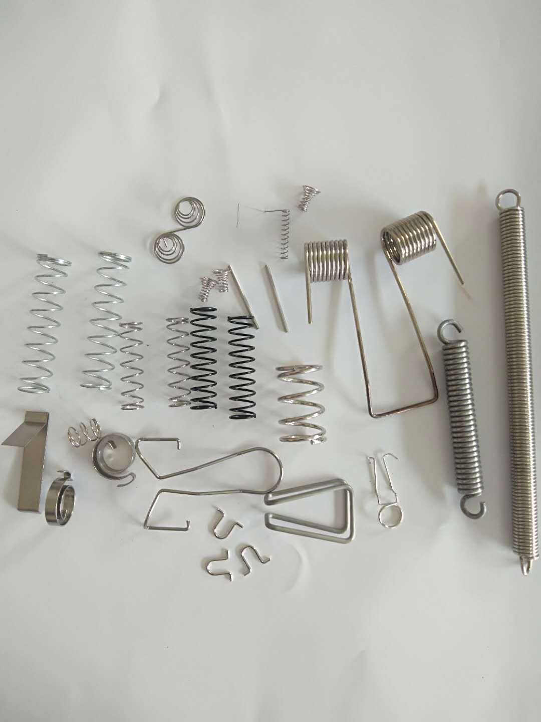 厂家生产品质价优之高强度耐腐蚀抗疲劳动音响用弹簧