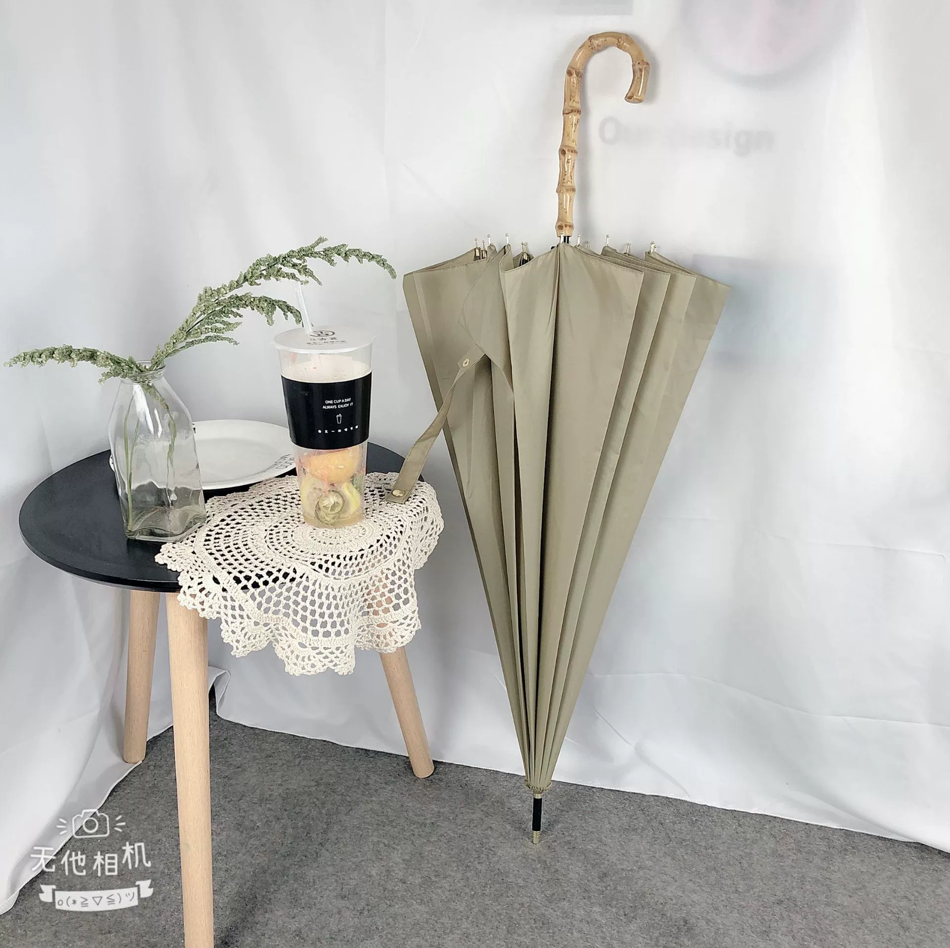 Straight Umbrella (Aila) Bamboo Handle, 16-Rib Automatic, Long Wooden Hook Handle
