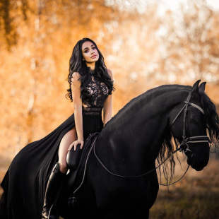 �羳�W��Ů�b�Ը�͸ҕ�ٽz�㱳���_���B��ȹwish���R�d���u���Y��