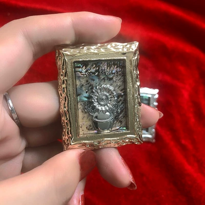 New Creative Vintage Van Gogh Yaxa sancaqları - photo-frame-sunflower-oil-painting-golden-brooch