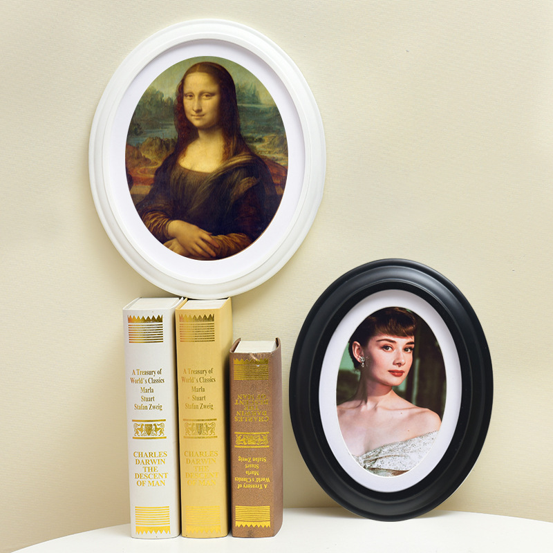 Density board oval photo frame wall decoration mounting European retro table round picture frame studio manufacturers wholesale