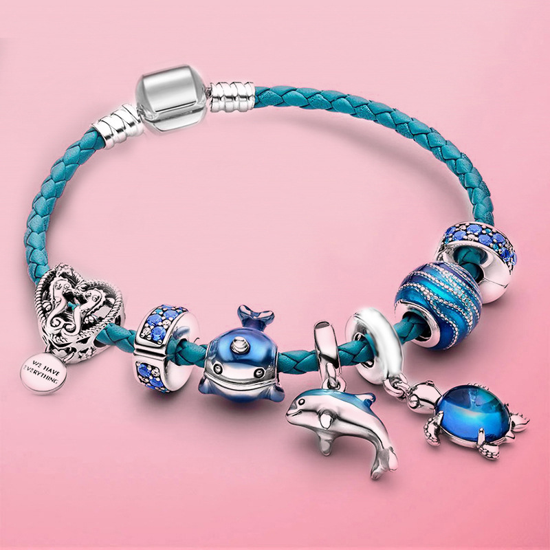 New blue flashing narwhal beaded dolphin turtle beaded DIY men and women children bracelet jewelry gift New blue flashing narwhal beaded dolphin turtle beaded DIY men and women children bracelet jewelry gift