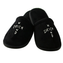 �����S���ơ��Ǽ��Ƶ�̽�һ����ɺ���q������Ь