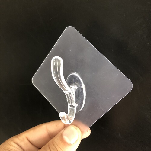 Household clothes and hats organization clothes hook no punching bathroom clothes and hats transparent sticker 7cm hook towel bath towel hook storage
