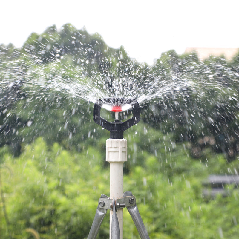 360 grados invernadero agrícola hortalizas riego césped rodada boquilla de pulverización de niebla de agua rotatoria boquilla de pulverización sin impuestos