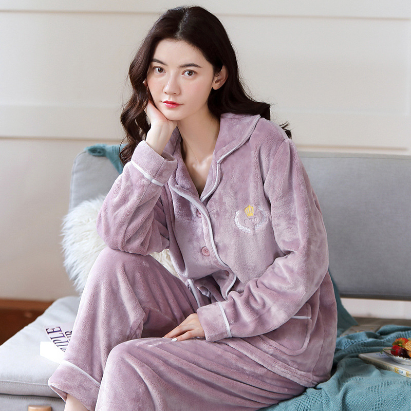 Pajamas Women's Coral Fleece Pajamas Autumn and Winter Thickened Warm Flannel Pajamas Women's Outwear Cute Home Clothes