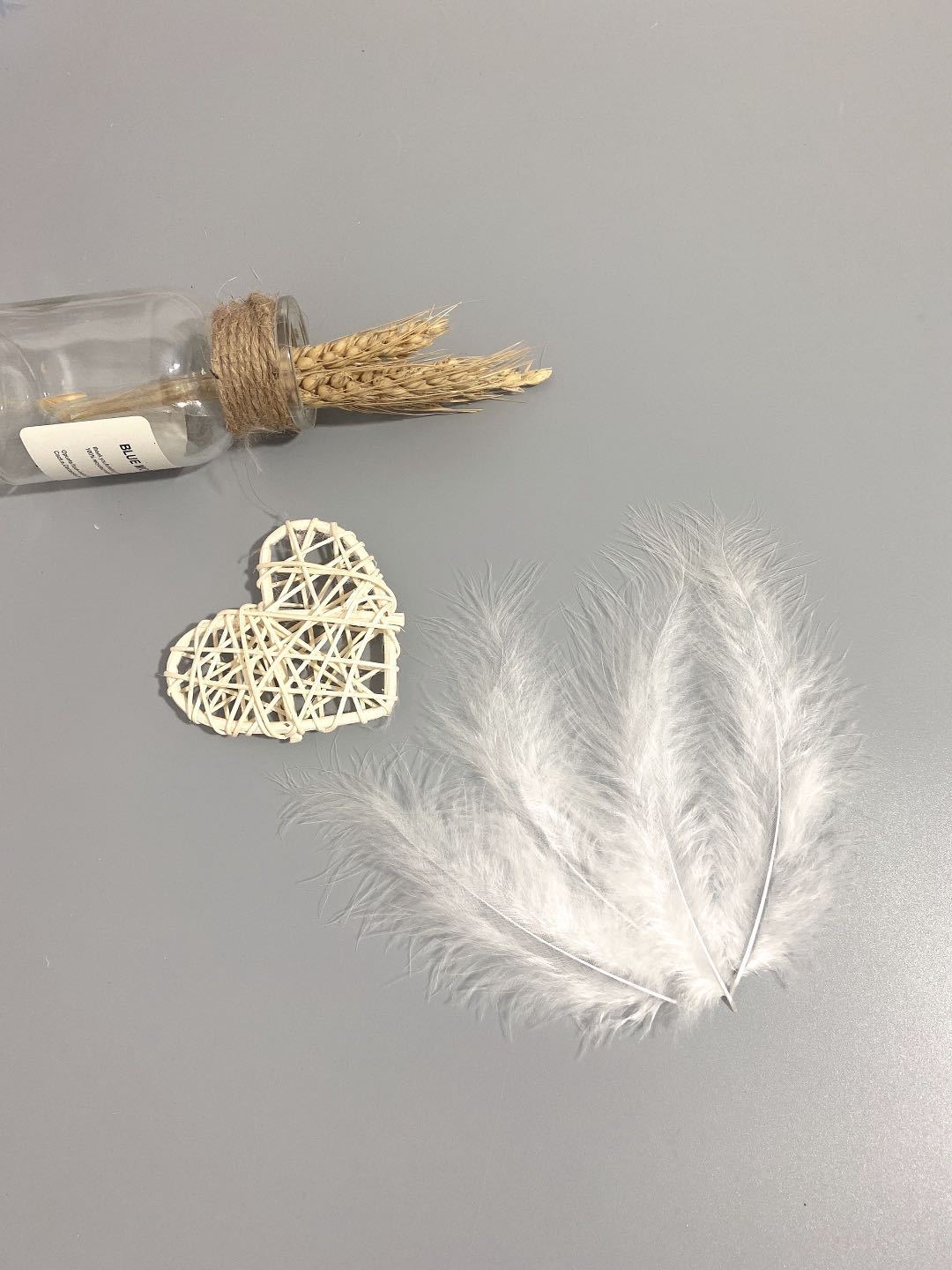 Manufacturer Wholesale Colorful Turkey Feather Point-tailed Fluff…