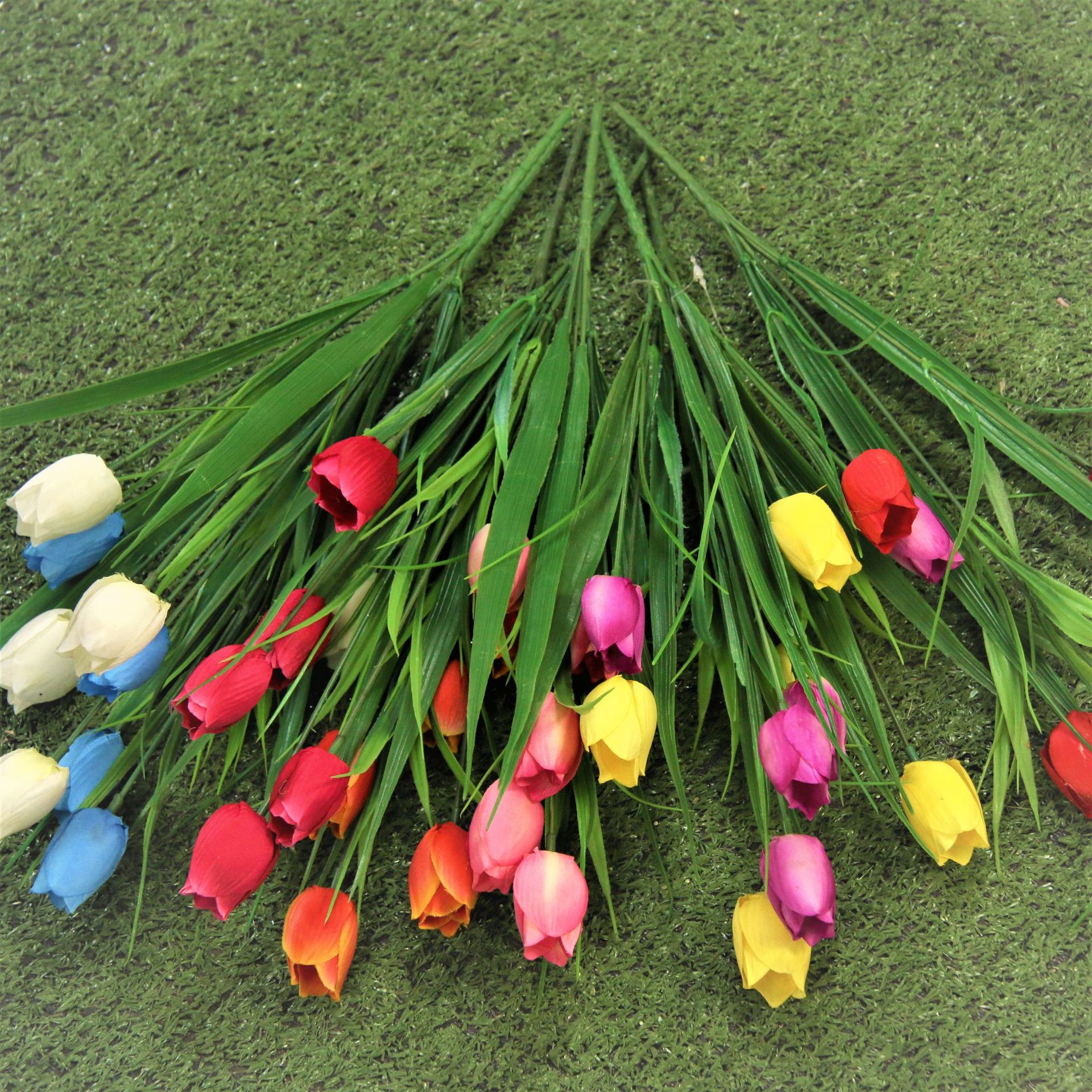 En stock simulación 5 pequeño tulipán flor falsa boda arreglo de flores decoración de la boda falsa flor simulación tulipán
