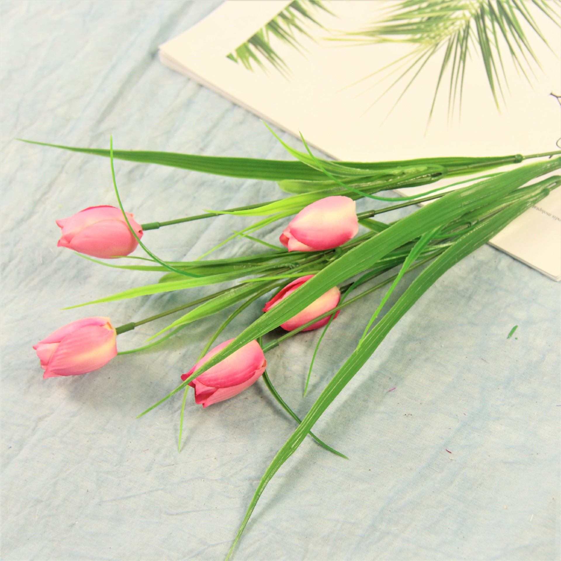 En stock simulación 5 pequeño tulipán flor falsa boda arreglo de flores decoración de la boda falsa flor simulación tulipán