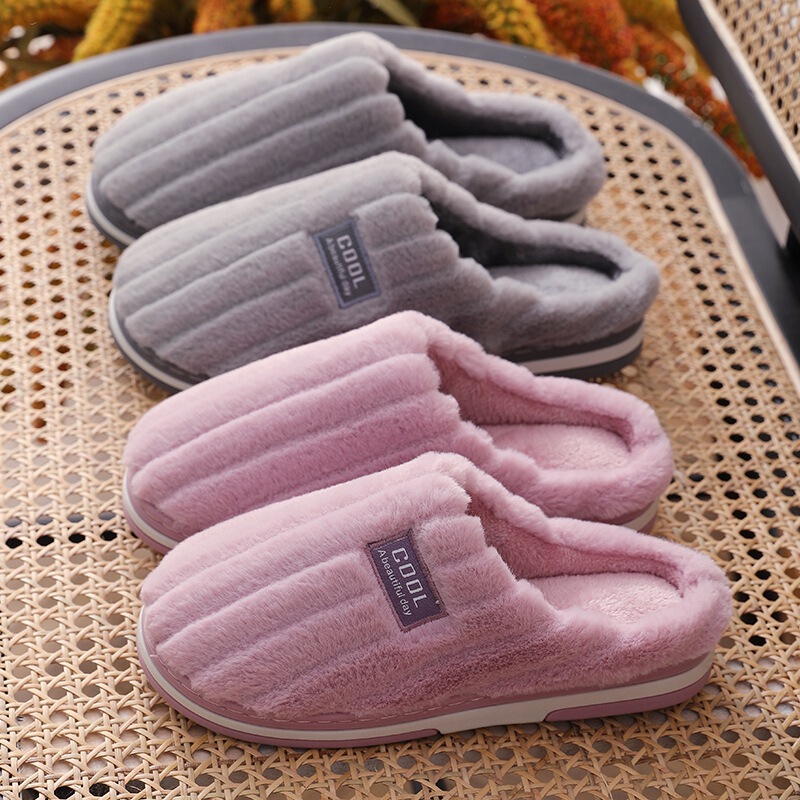 Autumn and Winter Cotton Slippers for Female Couples Home Indoor Warm Plush Slippers for Men Non-Slip Thickeneded Cotton Slippers Winter Autumn and Winter Cotton Slippers for Female Couples Home Indoor Warm Plush Slippers for Men Non-Slip Thickeneded Cotton Slippers Winter