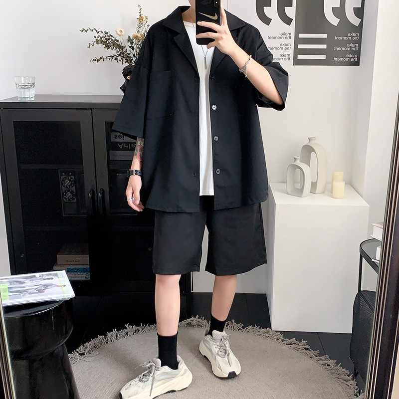 검은색