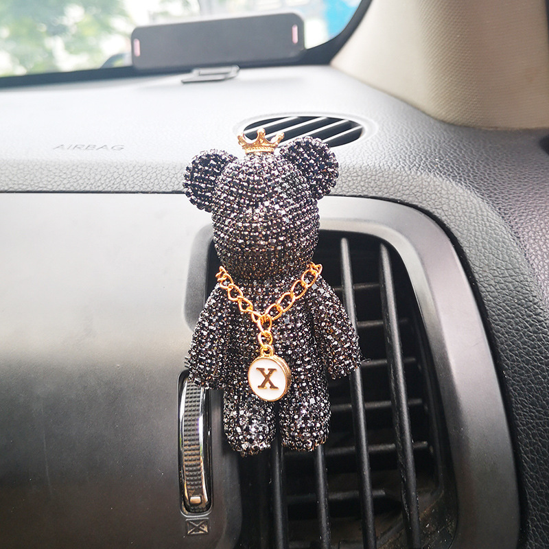 Coche perfume coche aire acondicionado salida de aire aromaterapia al por mayor Fragancia ligera fábrica oso violento decoración del coche suministros adornos