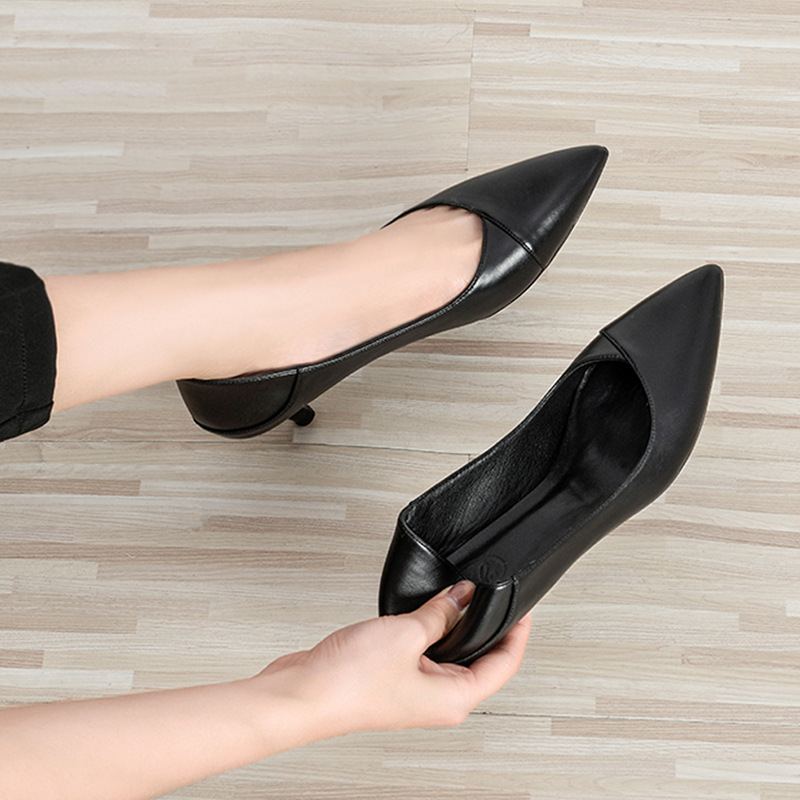 New High Heels Women's 2025 Black High Heels Goatskin Professional Work Shoes Soft Sole Flats Women's Shallow Stiletto Heels