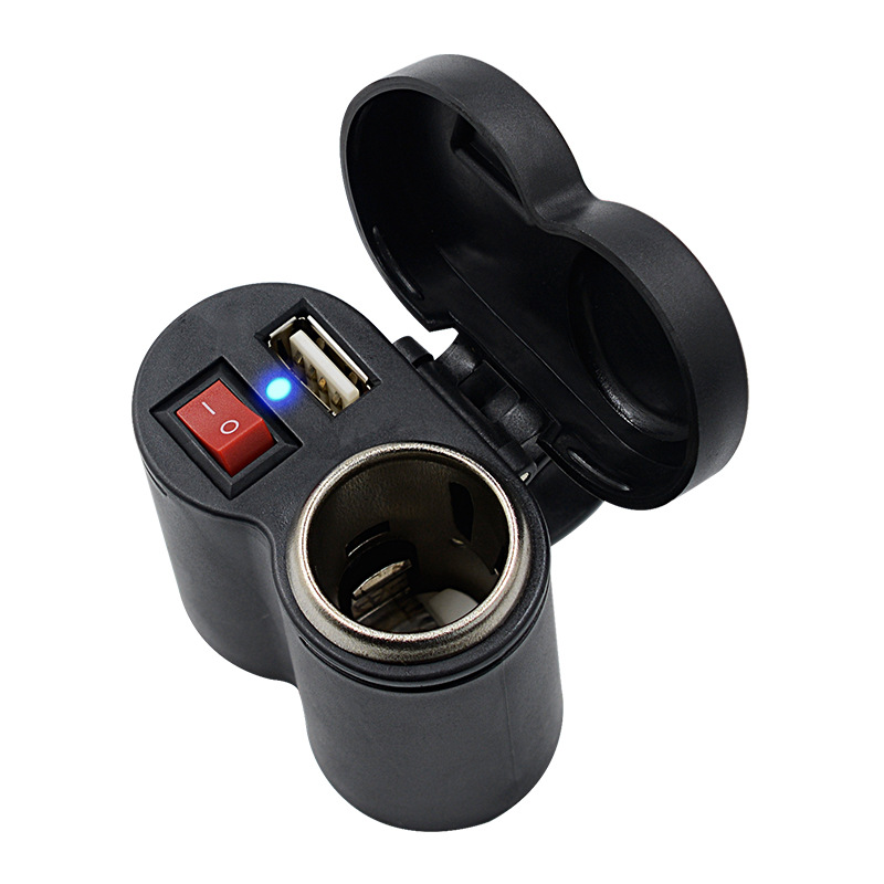 Encendedor de cigarrillos de la motocicleta transfronteriza con interruptor sin encendedor de cigarrillos 5v2a impermeable motocicleta multi-función cargador
