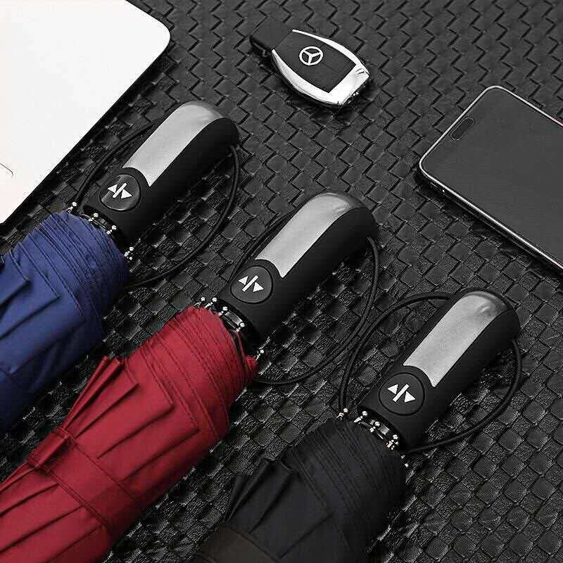 Paraguas plegable promocional totalmente automático, de diez varillas reforzadas, para dos personas, con triple pliegue y revestimiento negro para protección solar y protección UV, apto para clima soleado y lluvioso.