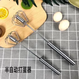烹饪勺铲;手动打蛋器;厨房小工具