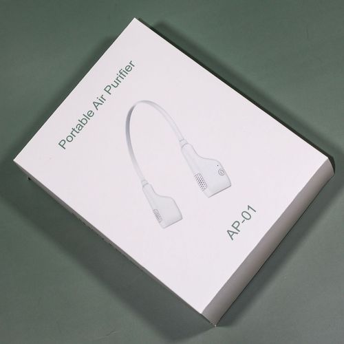 Manufacturer wholesale new hanging neck type negative ion air purifier portable silent deodorizing small portable purifier