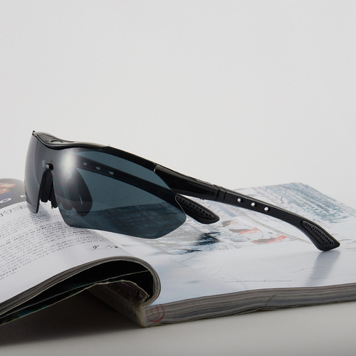 Cross-border outdoor real-life CS sunglasses cycling windproof glasses colorful fishing sunglasses specially designed for outdoor fishing sunglasses