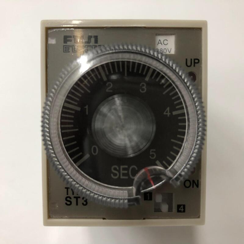 OriginAl Genuine ST3PA-A AC380V 0.5s/5s/30s/3M Fuji Power-on DelAy TiMe RelAy