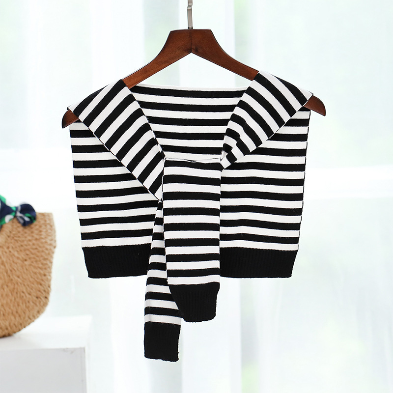 Blanco y negro a rayas