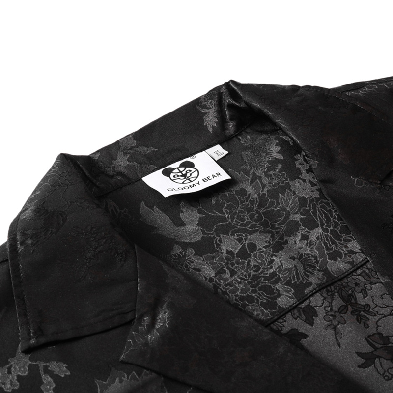 Venta directa de fábrica de moda nacional hombres y mujeres pareja media manga patrón floral suelta solapa verano camisa de manga corta entrega de una pieza