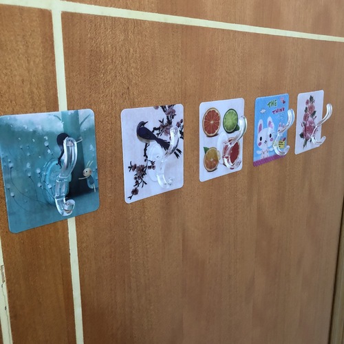 New simple household multifunctional powerful coat hook bathroom punch-free traceless hook floor stall supply wholesale