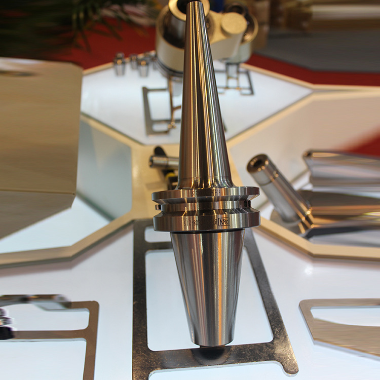 Ӧstanny̨׾۵ ̨۵ µ