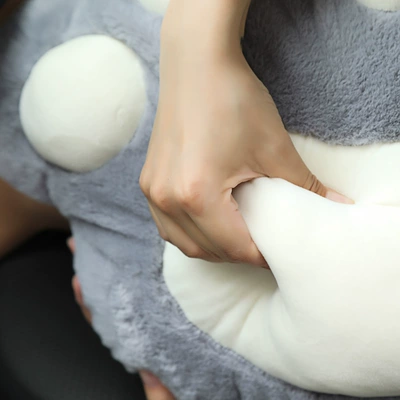 cat claw car neck | Headrest