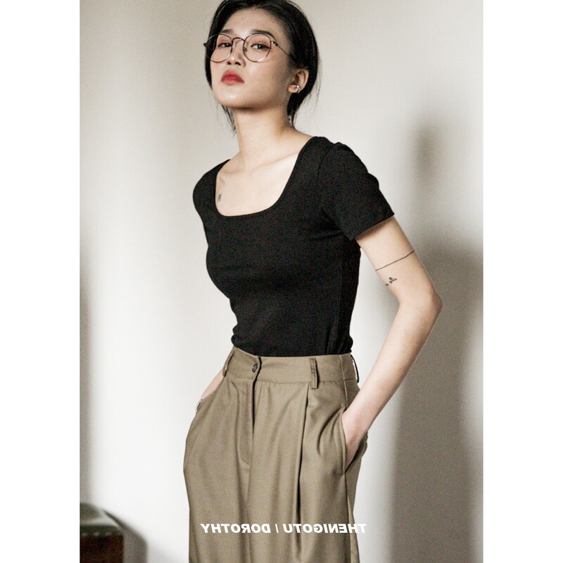 Short Tight Square Collar Top Women's T-Shirt 2020 Summer U-Neck Slim-Fit Black Short-Sleeved Base Shirt Short Tight Square Collar Top Women's T-Shirt 2020 Summer U-Neck Slim-Fit Black Short-Sleeved Base Shirt