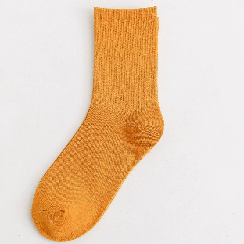 Mid‑length cotton socks, mid‑calf unisex, absorbent and odor‑resistant, cotton or thin velvet option