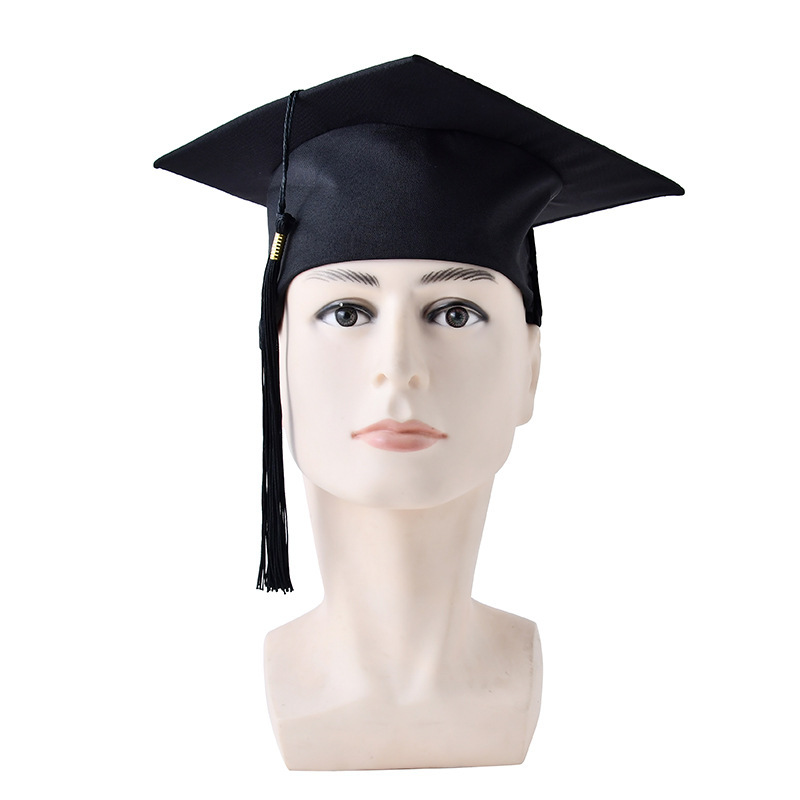 Amazon Congeratulaciones niños y niñas traje de Graduación