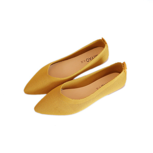 Women's Pointed Toe Knitted Flat Shoes for Spring and Autumn, Soft Sole, Simple Color, Grannie Shoes with Knitted Beads