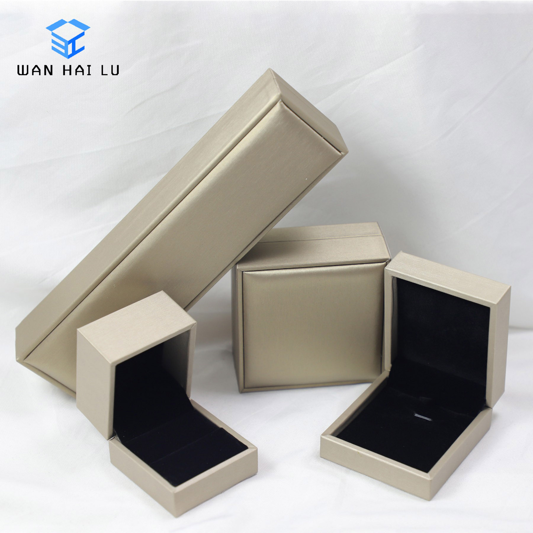 高端首饰套装盒 香槟色拉丝皮缎布珠宝饰品包装盒 戒指吊坠盒