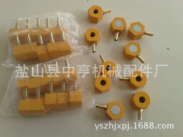 Поставка охлаждающей трубки станка, специальный магнитный железопоглощающий камень, пластиковая бамбуковая трубка, металлическая охлаждающая трубка, соответствующее магнитным сиденьем