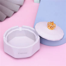 北欧ins风烟灰缸个性潮流家用客厅带盖防飞灰创意可爱少女心摆件
