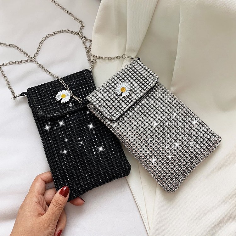 Internet celebrity style casual street Diamond shiny chain shoulder messenger bag trendy fashion shiny personalized phone bag Internet celebrity style casual street Diamond shiny chain shoulder messenger bag trendy fashion shiny personalized phone bag