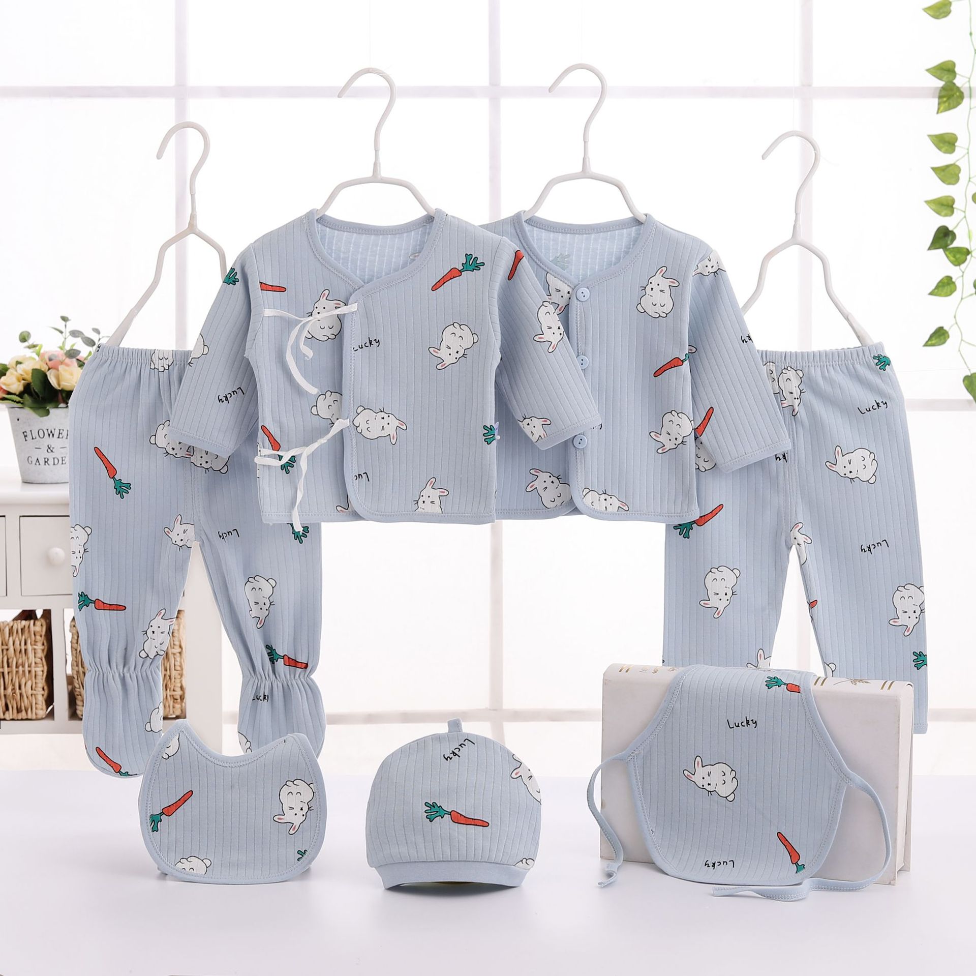 Four Seasons infantil algodón lana conjunto de siete piezas de suministro directo de fábrica niños y niñas bebé cálido 0-3 meses niños traje al por mayor
