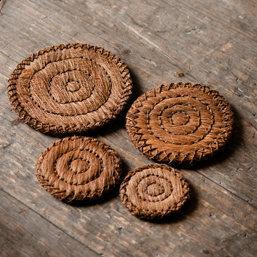 Natural thickened brown mat, brown wool woven pot mat, heat-insulating mat, coaster, iron pot, silver pot mat, tea ceremony placemat, factory supplied