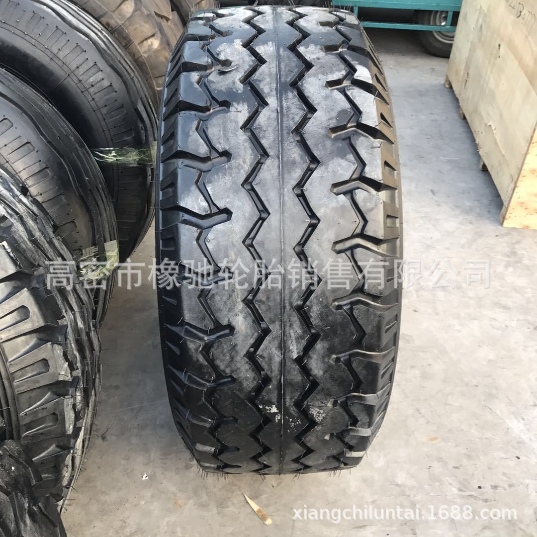 斜交卡车轮胎18-22.5风神油罐车轮胎 载重卡车轮胎