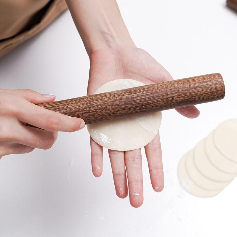 Rodillo de madera de ala de pollo, sin pintura, sin cera, rodillo de madera maciza, bola de masa de agua, bola de masa, barra de prensa de piel, fábrica de herramientas para hornear al por mayor image 3