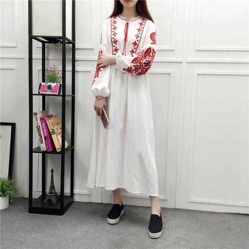 Ethnic-style cotton and linen dress, new cotton and linen embroidered long-sleeved dress, ethnic-style summer casual dress