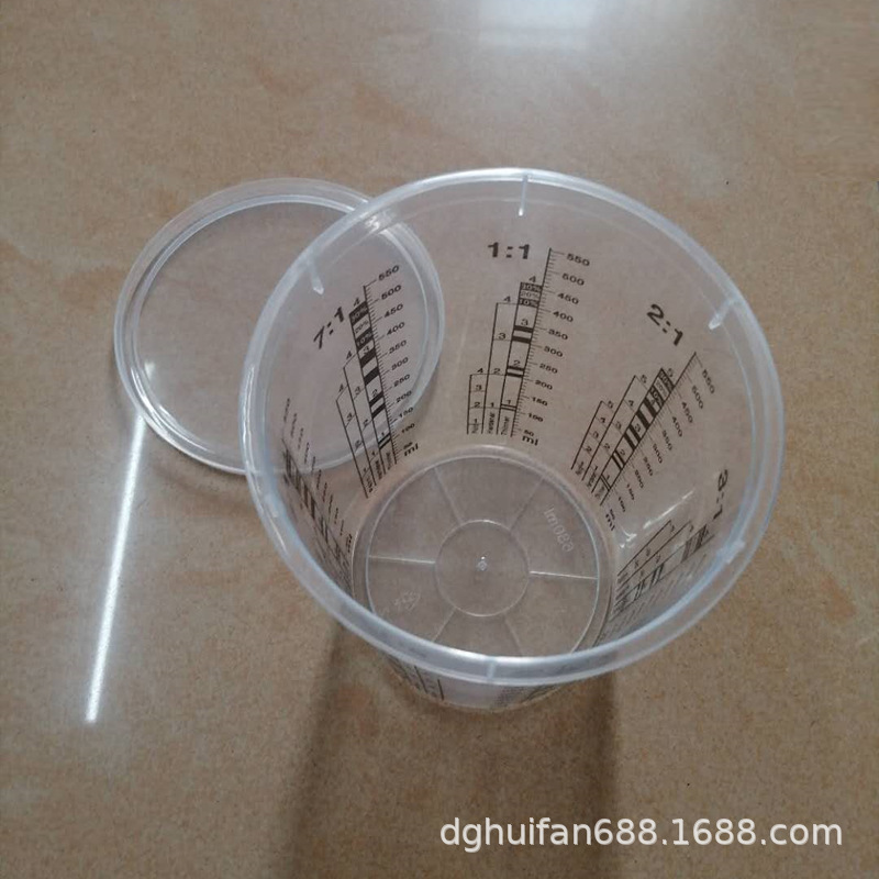 Taza de pintura 550ML Taza de plástico para el hogar del automóvil Taza de impresión de escala 50OZ Taza de medición 10OZ con tapa