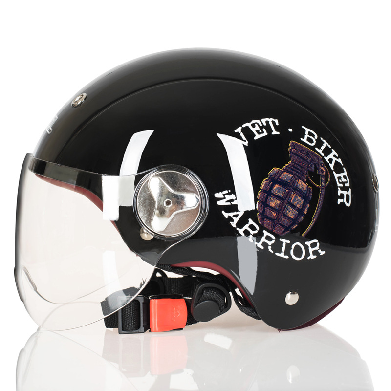 Casco de coche eléctrico mujer fábrica al por mayor verano batería coche casco ligero lindo personalidad medio casco motocicleta