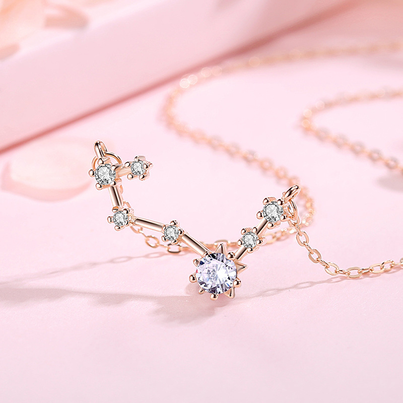 S925 plata de ley flash estrella símbolo lindo collar de constelación chica creativa cadena de clavícula salvaje regalo al por mayor