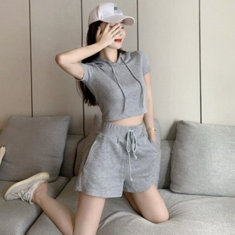2026 Summer New Casual Hooded Short-Sleeved Sweatshirt Hoodie + Sports Shorts Two-Piece Fashion Suit for Women