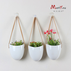 Nordic Creative Green Plant Pot Hanger White Ceramic Velvety Cord Wall-Mounted Planter Wall Decor