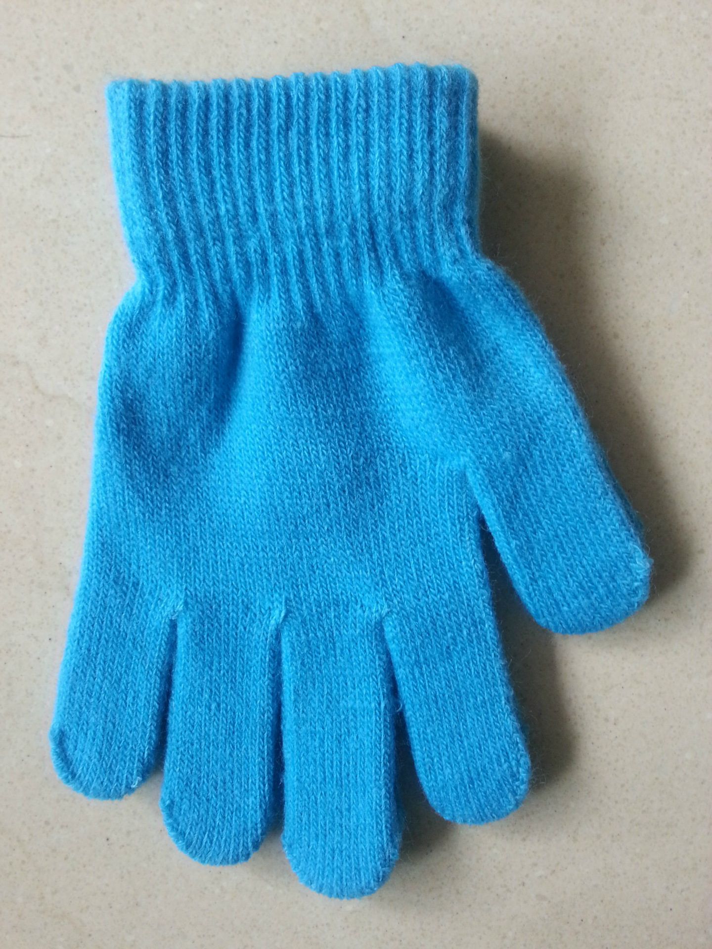 El lugar del fabricante puede agregar un logotipo para tejer color sólido otoño e invierno para niños, jacquard mágico cálido, guantes de pesca de ciclismo engrosados