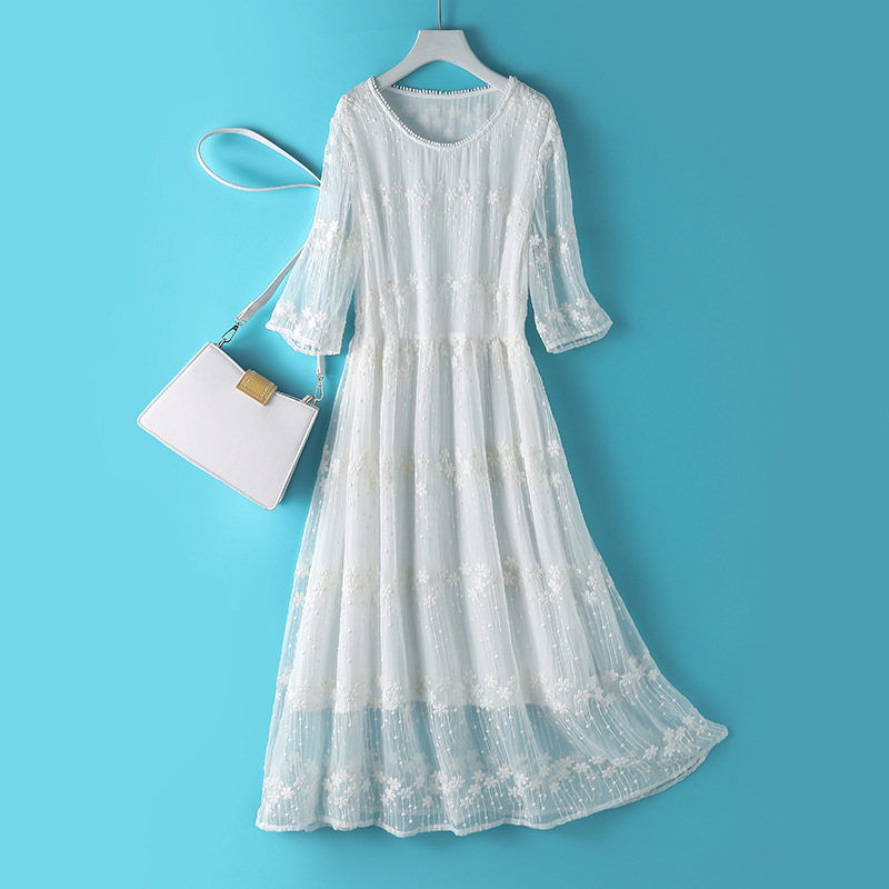(Mới) Mã L2526 Giá 2310K: Váy Đầm Liền Thân Dáng Dài Nữ Shtdo Hàng Mùa Hè Thêu Họa Tiết Hoa Thời Trang Nữ Chất Liệu Lụa Tơ Tằm G05 Sản Phẩm Mới, (Miễn Phí Vận Chuyển Toàn Quốc).
